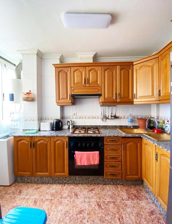 Rooms In Valencia Great Location In Shared Apartment Exteriör bild