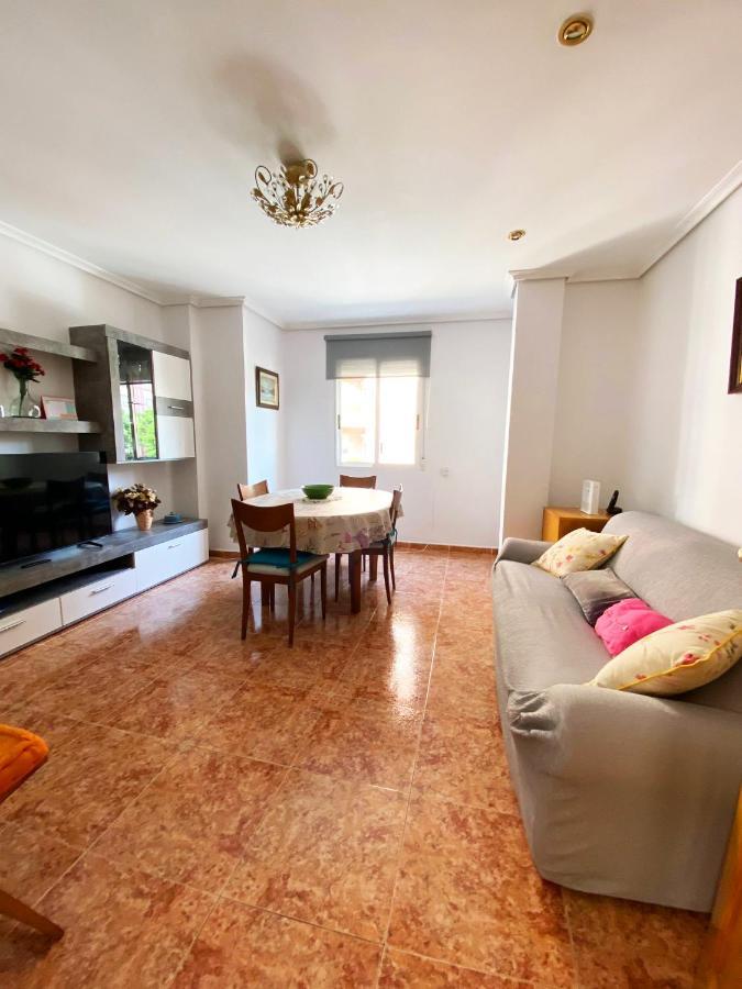 Rooms In Valencia Great Location In Shared Apartment Exteriör bild