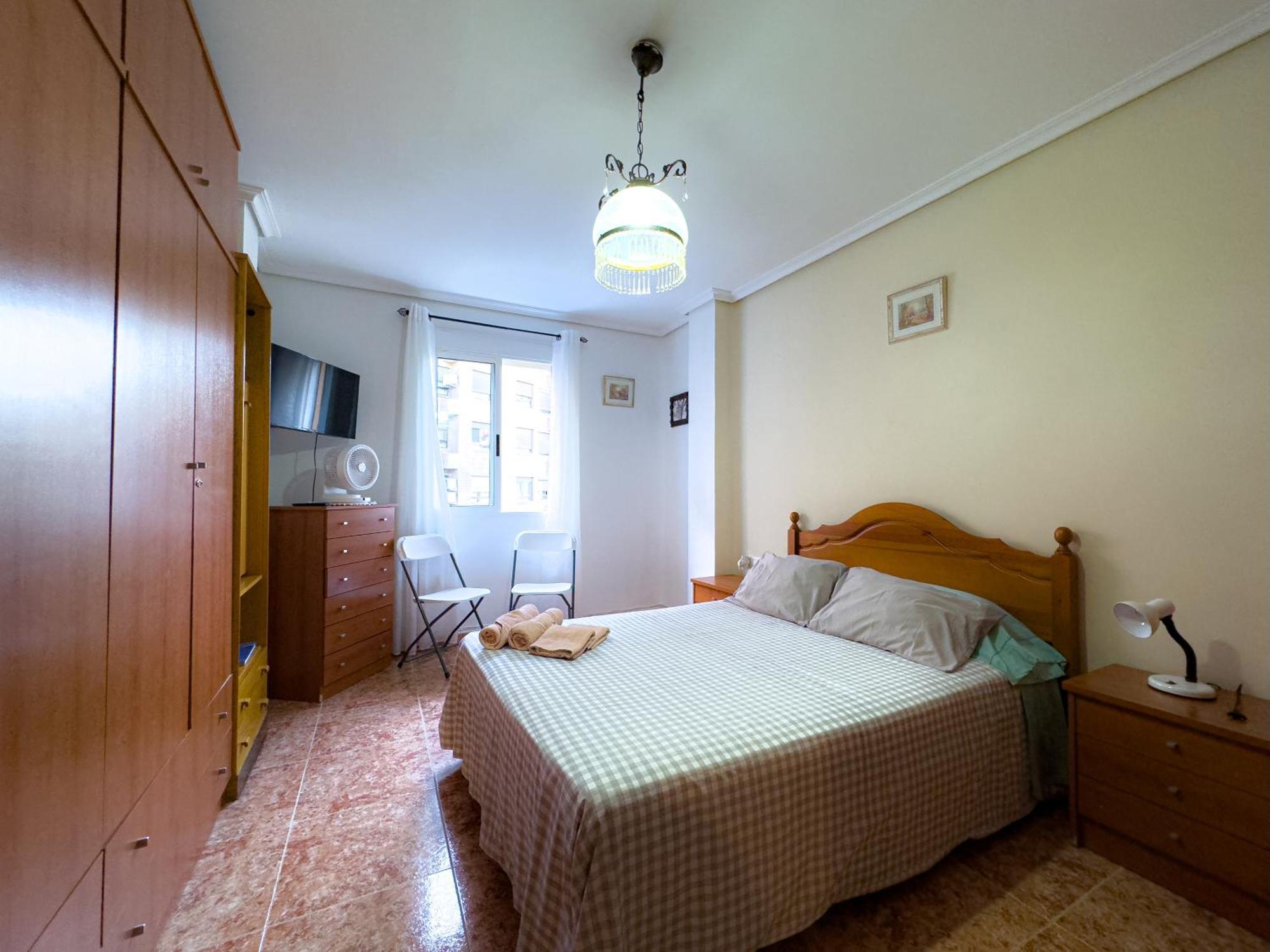Rooms In Valencia Great Location In Shared Apartment Exteriör bild